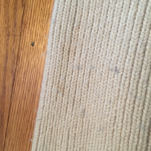 Free people sweater. - Picture 6 of 6